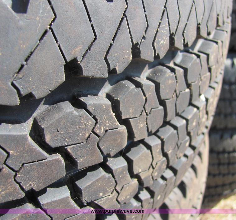 image for item 6106 (4) 245/75R16 tires