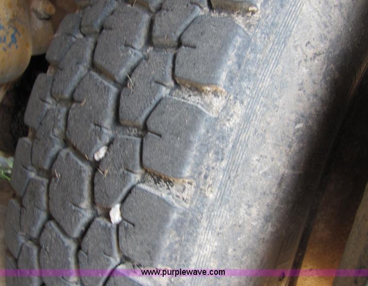 image for item 6111 1965 Mack B73 winch truck