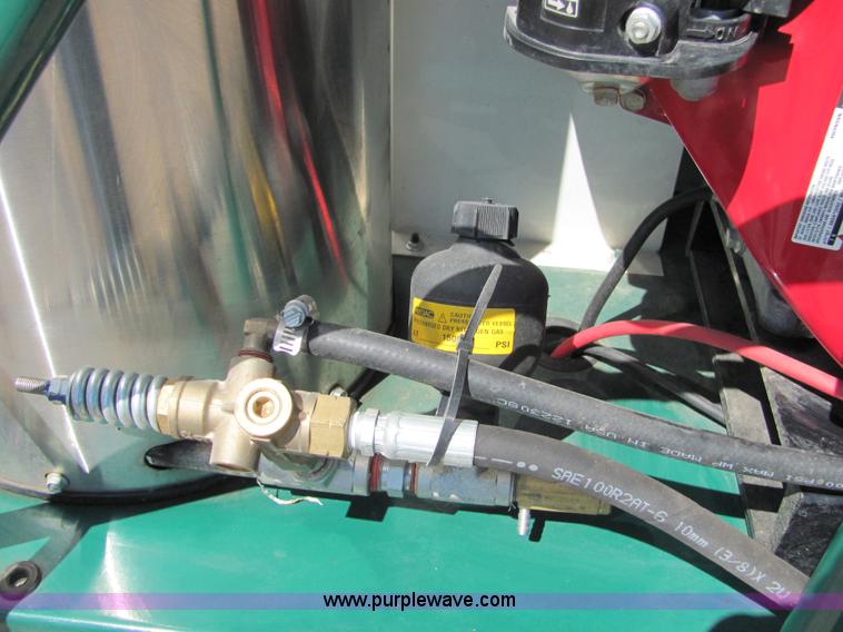 image for item 9876 HY-Flo 4305-2T hot water pressure washer