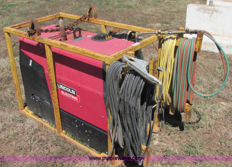 image for item 9890 Welder/cutting torch cage combo