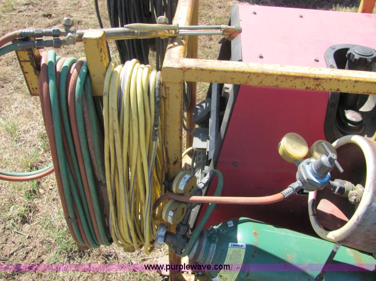 image for item 9890 Welder/cutting torch cage combo