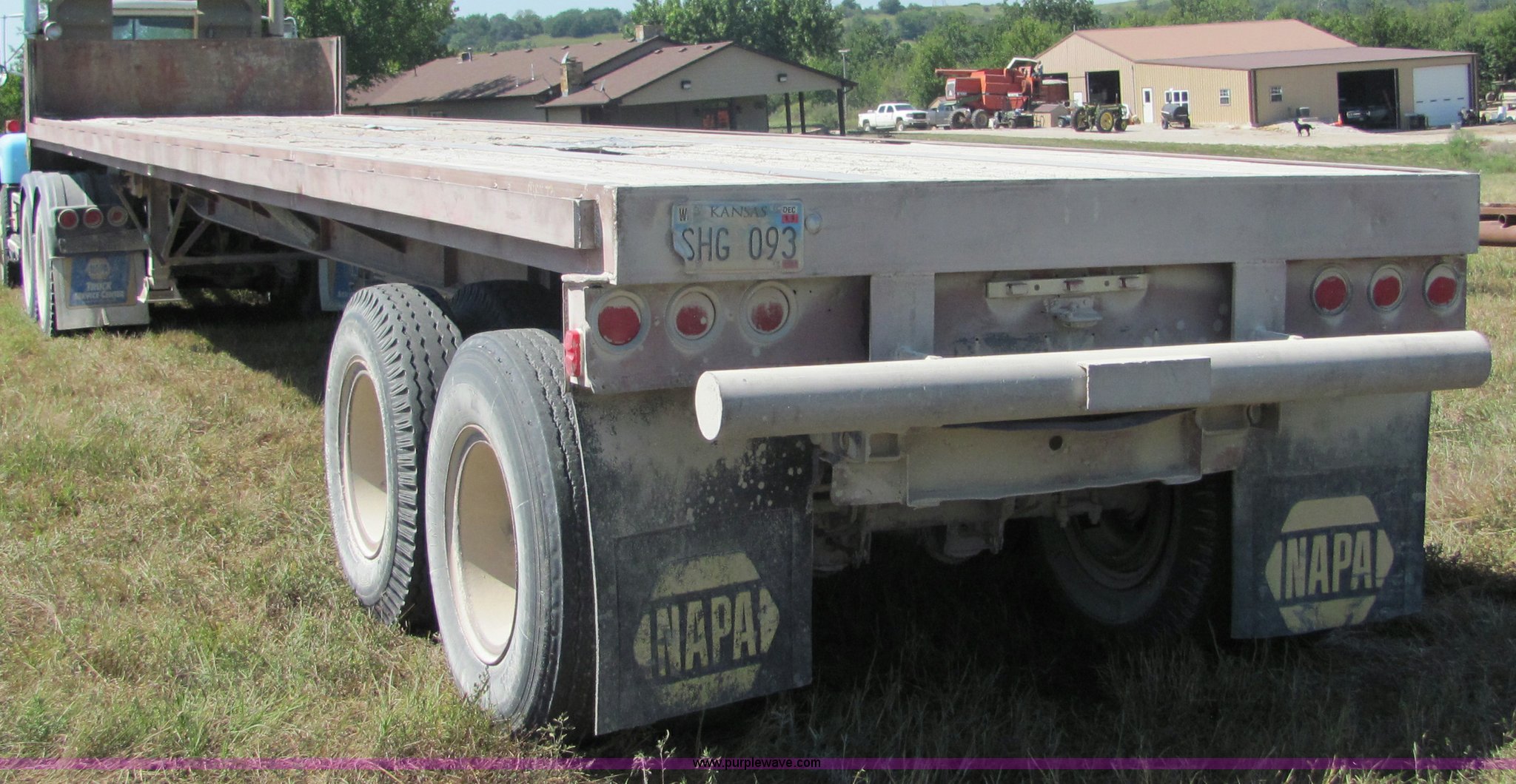 1980 Strick 40' flatbed semi trailer in Fredonia, KS Item 6092 sold
