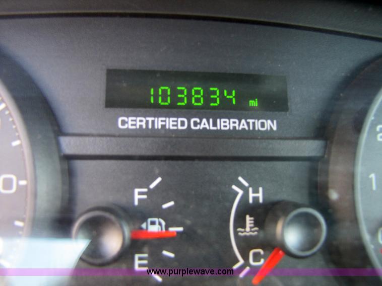 image for item 4645 2007 Ford Crown Victoria Police Interceptor