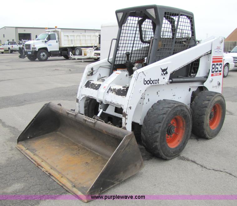 image for item 5226 2000 Bobcat G863H skid steer