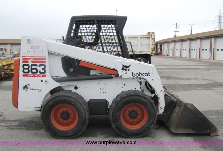 image for item 5226 2000 Bobcat G863H skid steer