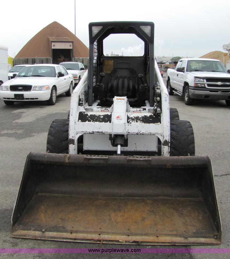 image for item 5226 2000 Bobcat G863H skid steer