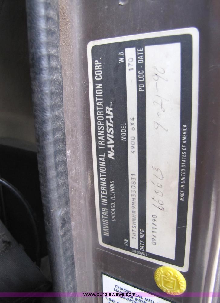 image for item 5227 1991 International Series 4900 dump truck