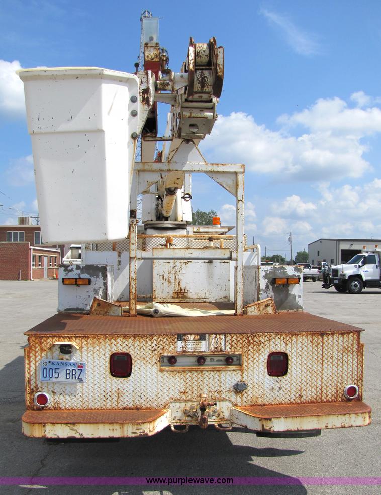 image for item 5228 1988 Chevrolet C70 bucket truck with winch