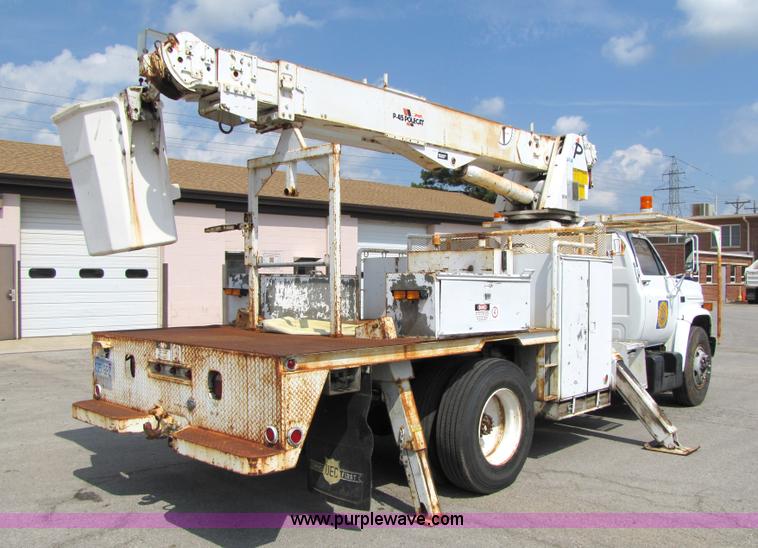 image for item 5228 1988 Chevrolet C70 bucket truck with winch