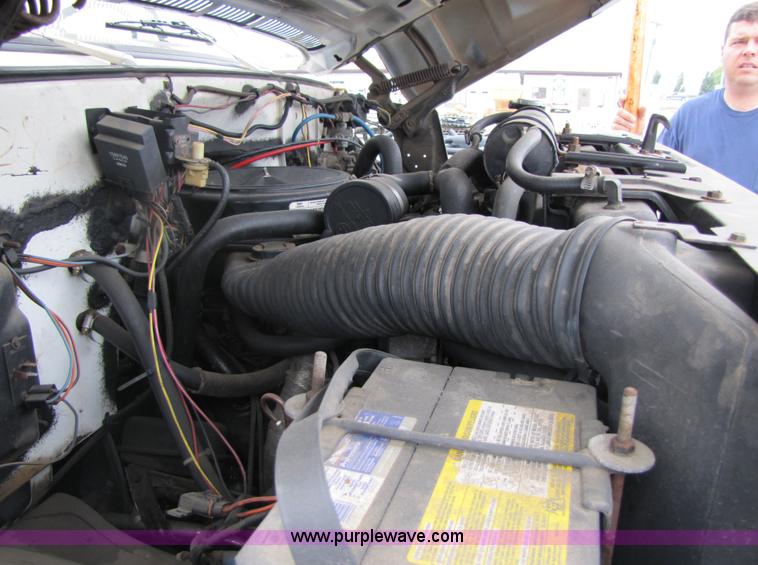 image for item 5228 1988 Chevrolet C70 bucket truck with winch