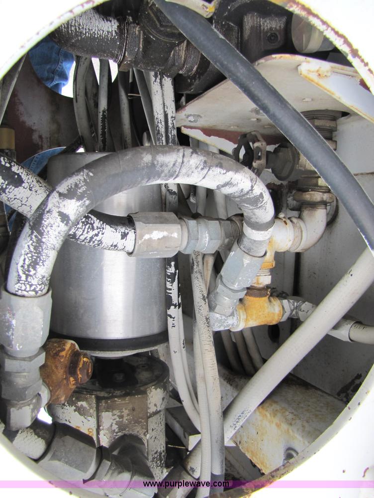 image for item 5228 1988 Chevrolet C70 bucket truck with winch