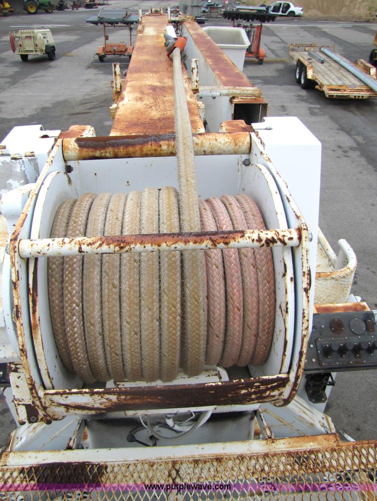 image for item 5228 1988 Chevrolet C70 bucket truck with winch