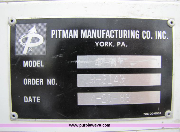 image for item 5228 1988 Chevrolet C70 bucket truck with winch