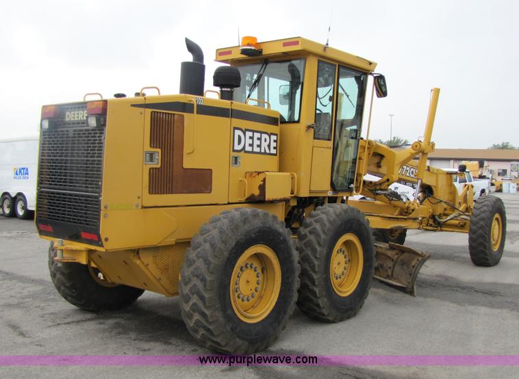 image for item 5230 1999 John Deere 772CH motor grader