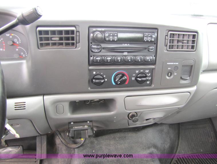 image for item 5241 2004 Ford F350 XLT dually extended cab pickup