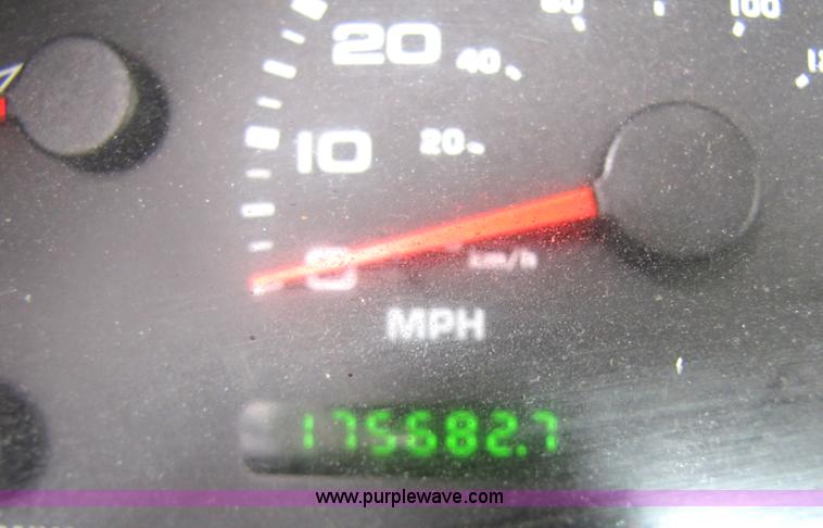 image for item 5241 2004 Ford F350 XLT dually extended cab pickup