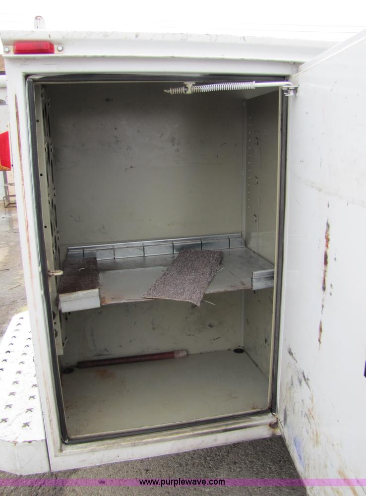 image for item 5241 2004 Ford F350 XLT dually extended cab pickup