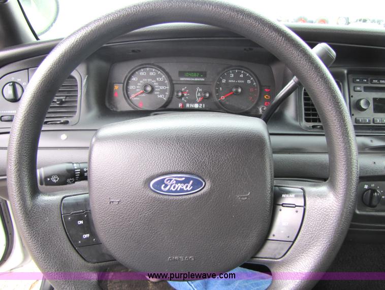 image for item 5242 2007 Ford Crown Victoria Police Interceptor sedan