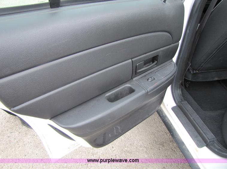 image for item 5242 2007 Ford Crown Victoria Police Interceptor sedan