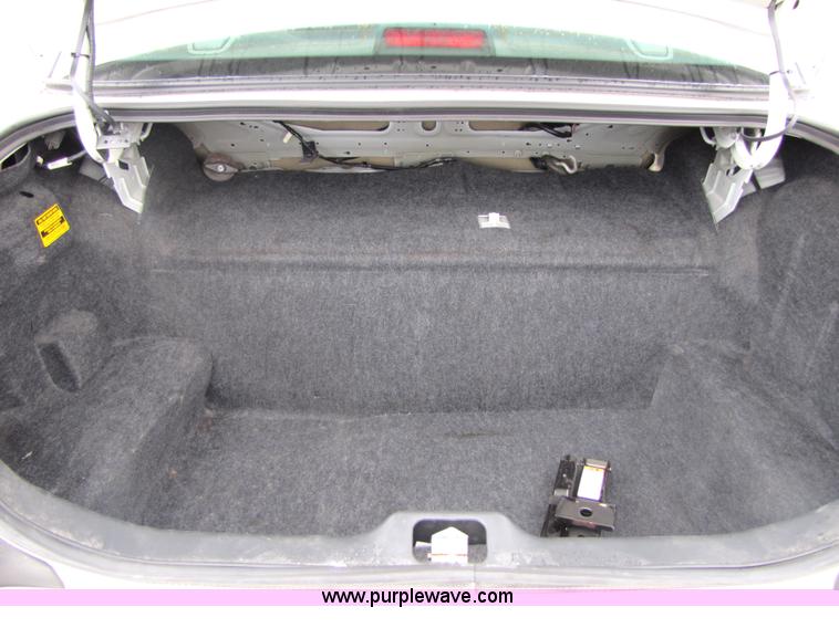 image for item 5243 2007 Ford Crown Victoria Police Interceptor sedan