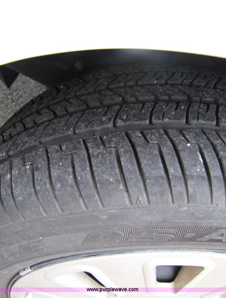 image for item 5243 2007 Ford Crown Victoria Police Interceptor sedan