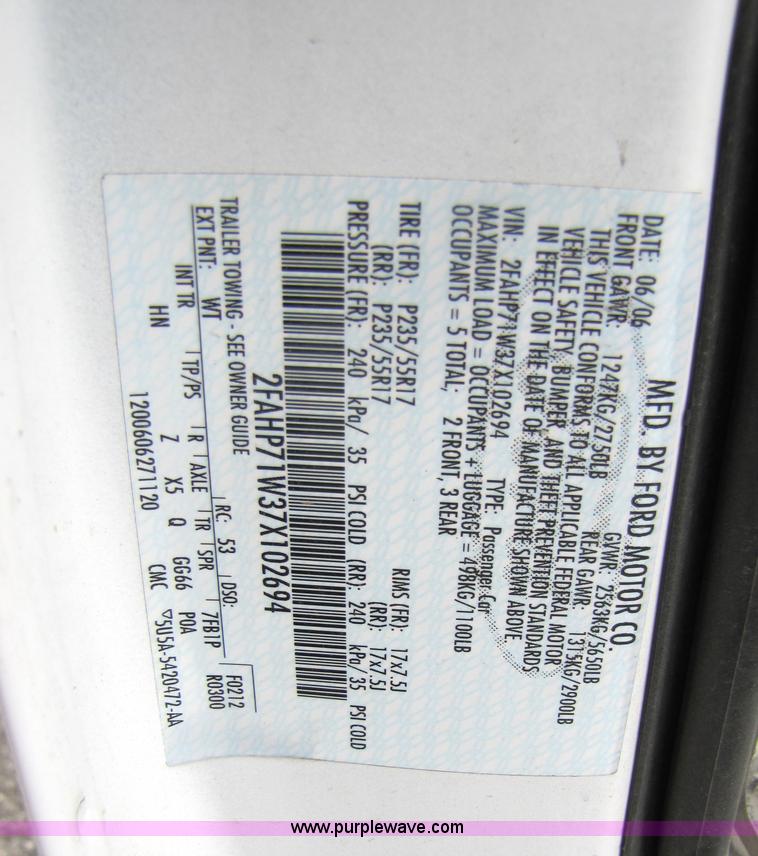 image for item 5243 2007 Ford Crown Victoria Police Interceptor sedan