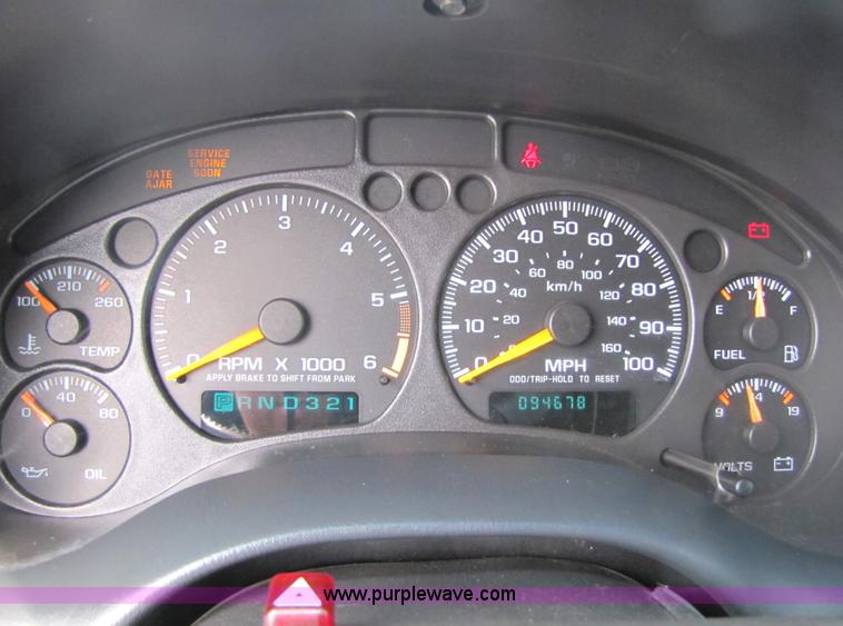 image for item 5245 2001 Chevrolet Blazer