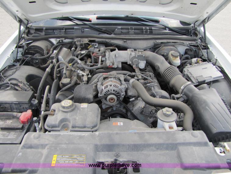 image for item 5254 2007 Ford Crown Victoria Police Interceptor sedan