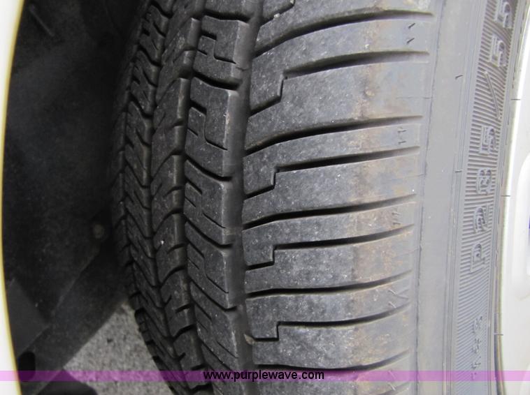 image for item 5257 2006 Ford Crown Victoria Police Interceptor sedan