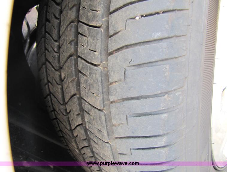 image for item 5259 2006 Ford Crown Victoria Police Interceptor sedan