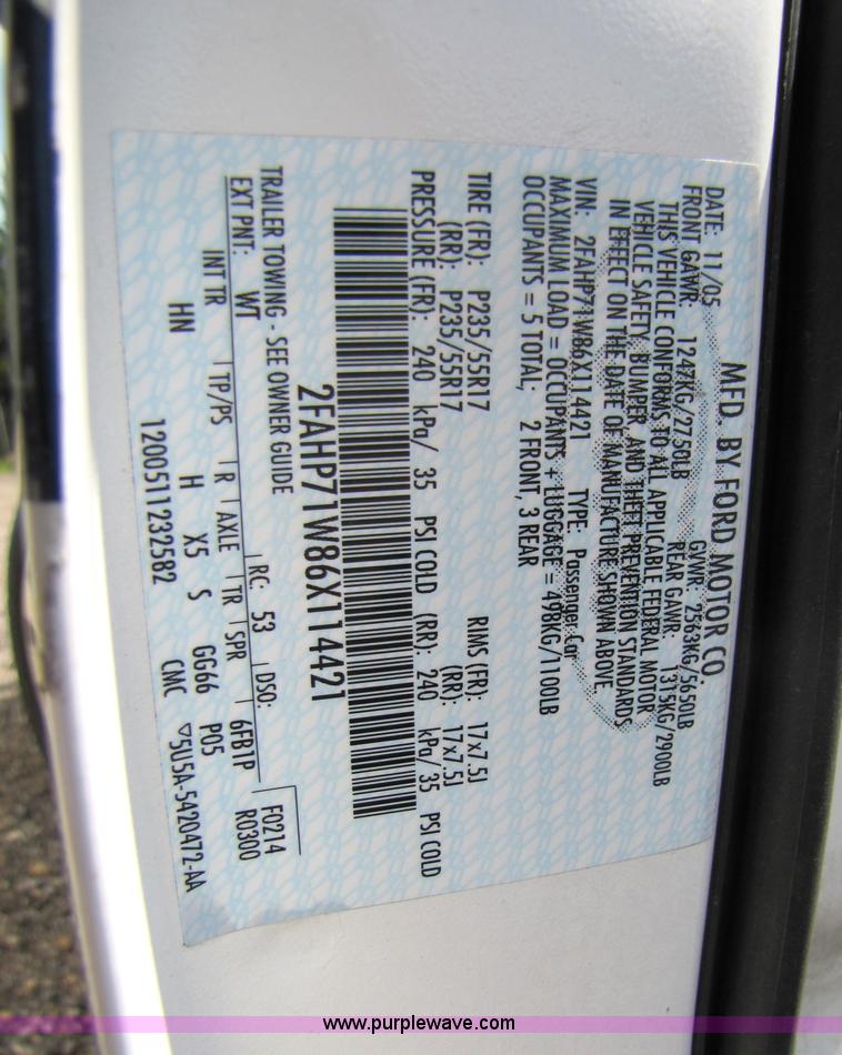 image for item 5259 2006 Ford Crown Victoria Police Interceptor sedan