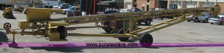 image for item 6264 Morgan MH40 40' conveyor