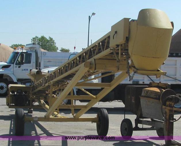 image for item 6264 Morgan MH40 40' conveyor