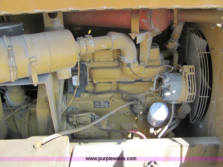 image for item 6266 1990 LeRoi air compressor