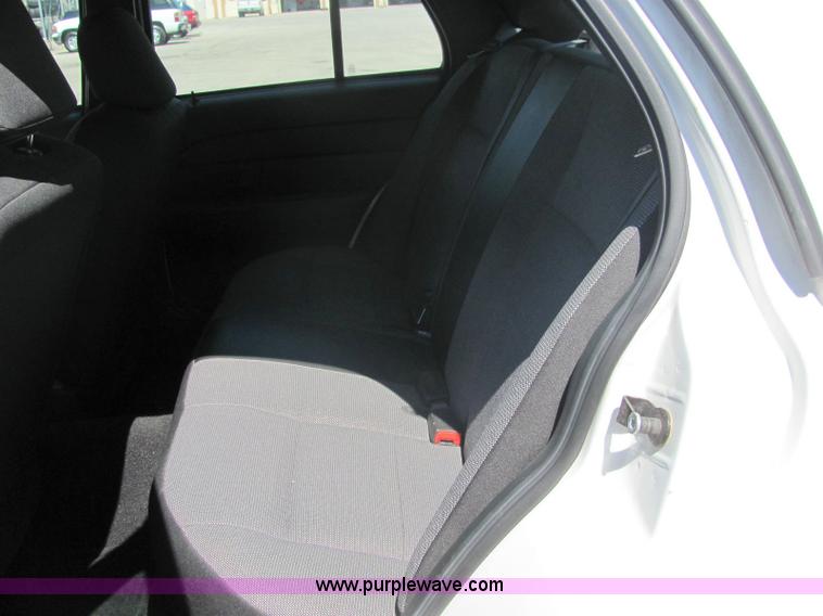 image for item 6269 2007 Ford Crown Victoria Police Interceptor