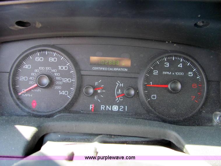 image for item 6270 2007 Ford Crown Victoria Police Interceptor