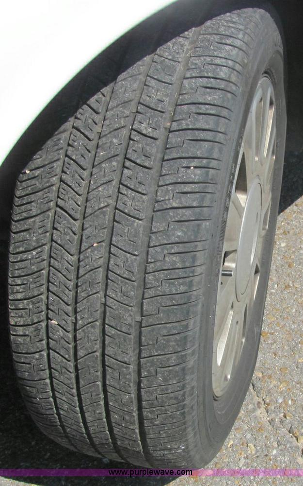 image for item 6270 2007 Ford Crown Victoria Police Interceptor