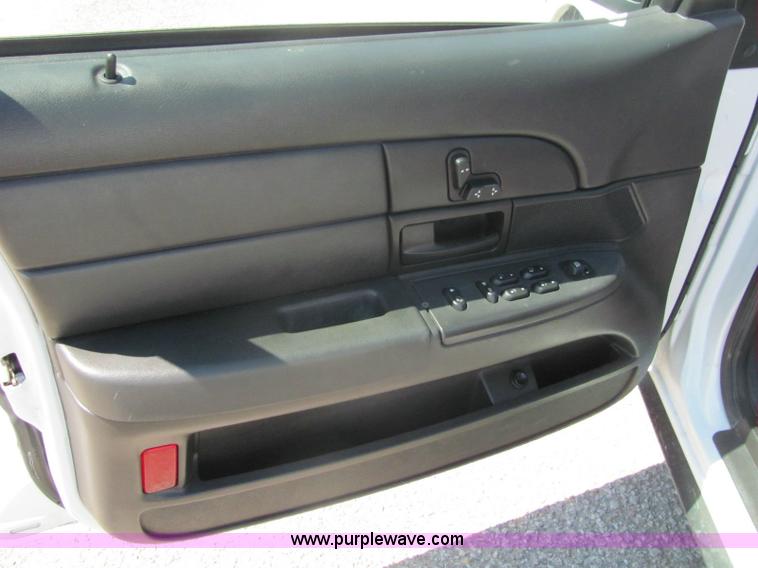 image for item 6271 2007 Ford Crown Victoria Police Interceptor