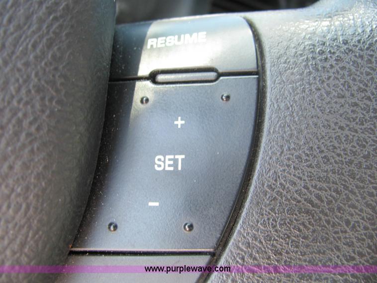 image for item 6271 2007 Ford Crown Victoria Police Interceptor