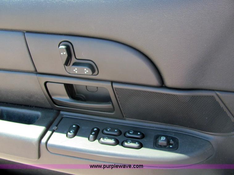 image for item 6271 2007 Ford Crown Victoria Police Interceptor