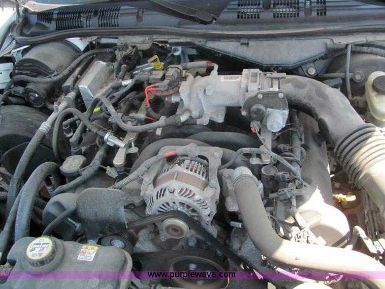 image for item 6272 2007 Ford Crown Victoria Police Interceptor