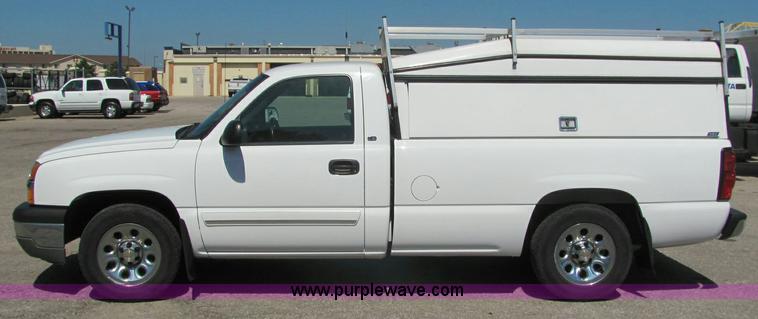 image for item 6273 2005 Chevrolet C1500 Silverado
