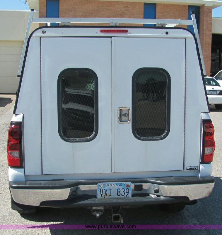 image for item 6273 2005 Chevrolet C1500 Silverado