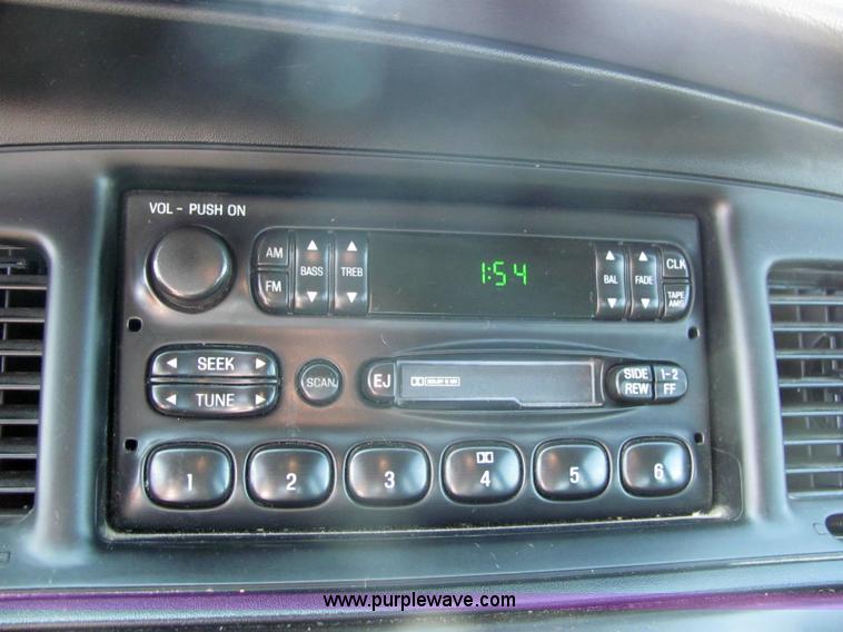 image for item 6276 2006 Ford Crown Victoria Police Interceptor