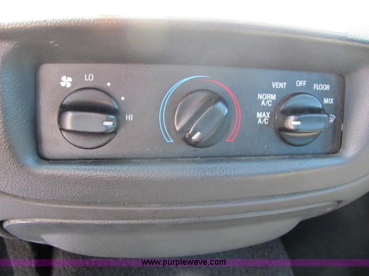 image for item 6276 2006 Ford Crown Victoria Police Interceptor