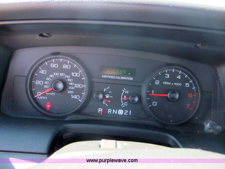 image for item 6276 2006 Ford Crown Victoria Police Interceptor