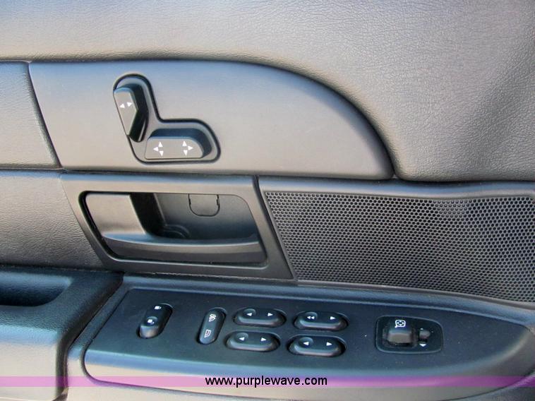 image for item 6276 2006 Ford Crown Victoria Police Interceptor