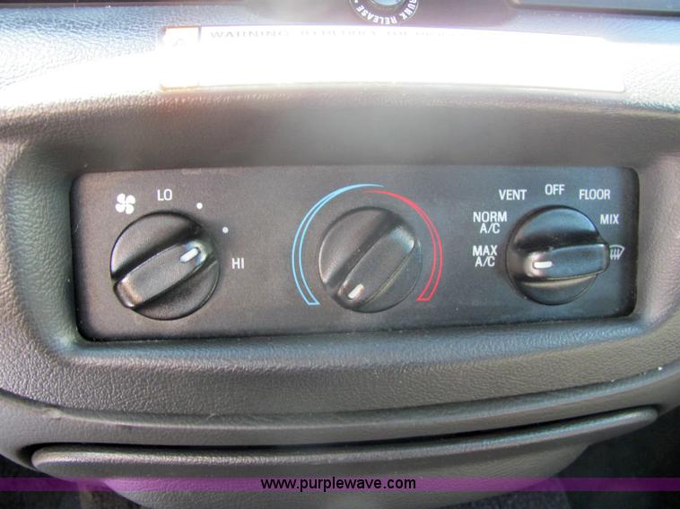 image for item 6277 2006 Ford Crown Victoria Police Interceptor