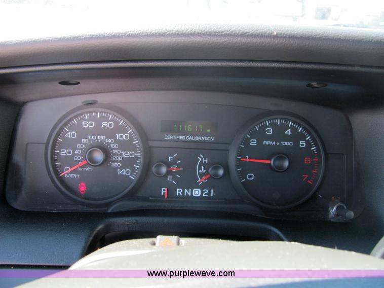 image for item 6277 2006 Ford Crown Victoria Police Interceptor