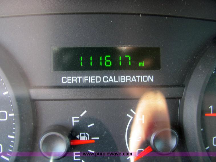 image for item 6277 2006 Ford Crown Victoria Police Interceptor